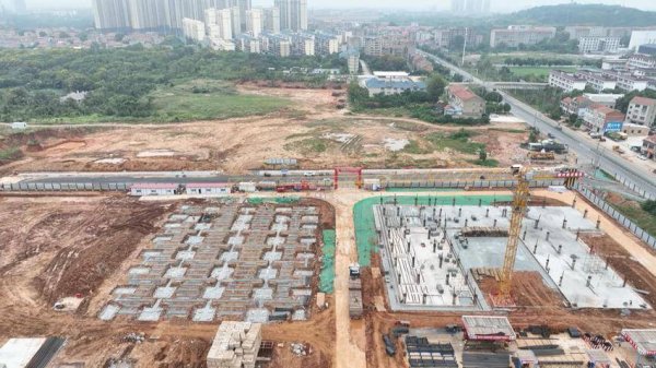 融易富 “芯”跳强劲 华容区半导体产业园冲刺年底封顶